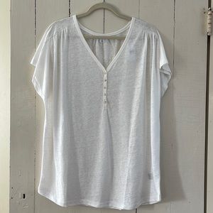 Old Navy NWT- Flowy V-Neck Linen-Blend Henley T-Shirt